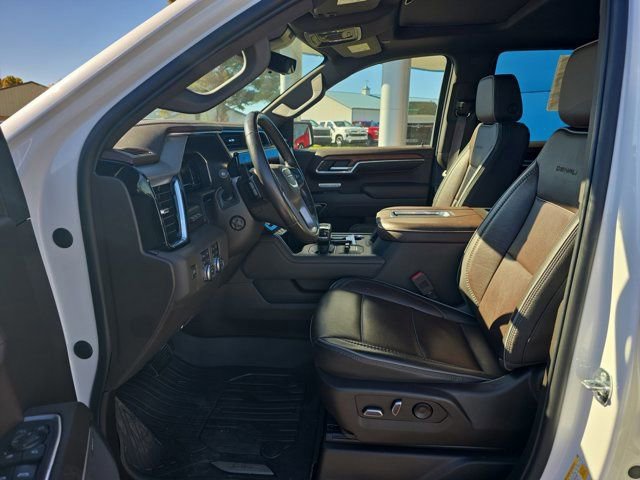 Used 2022 GMC Sierra 1500 Denali w/ Technology Package AWD/4WD image 29