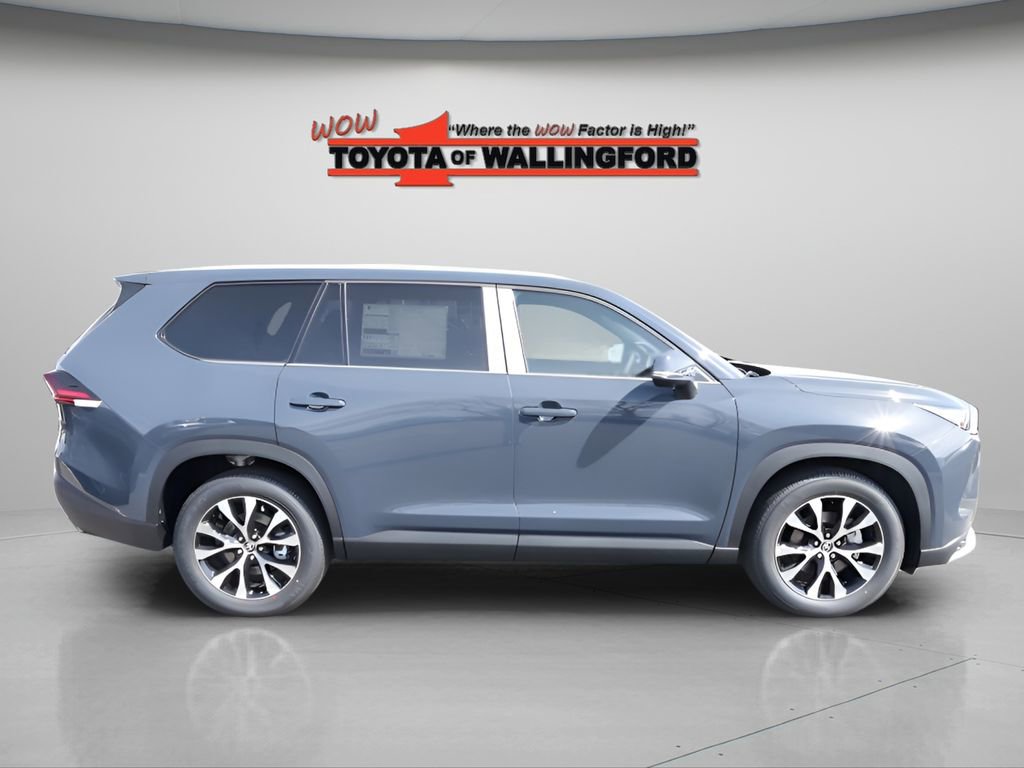 New 2026 Toyota Grand Highlander AWD Hybrid image 4