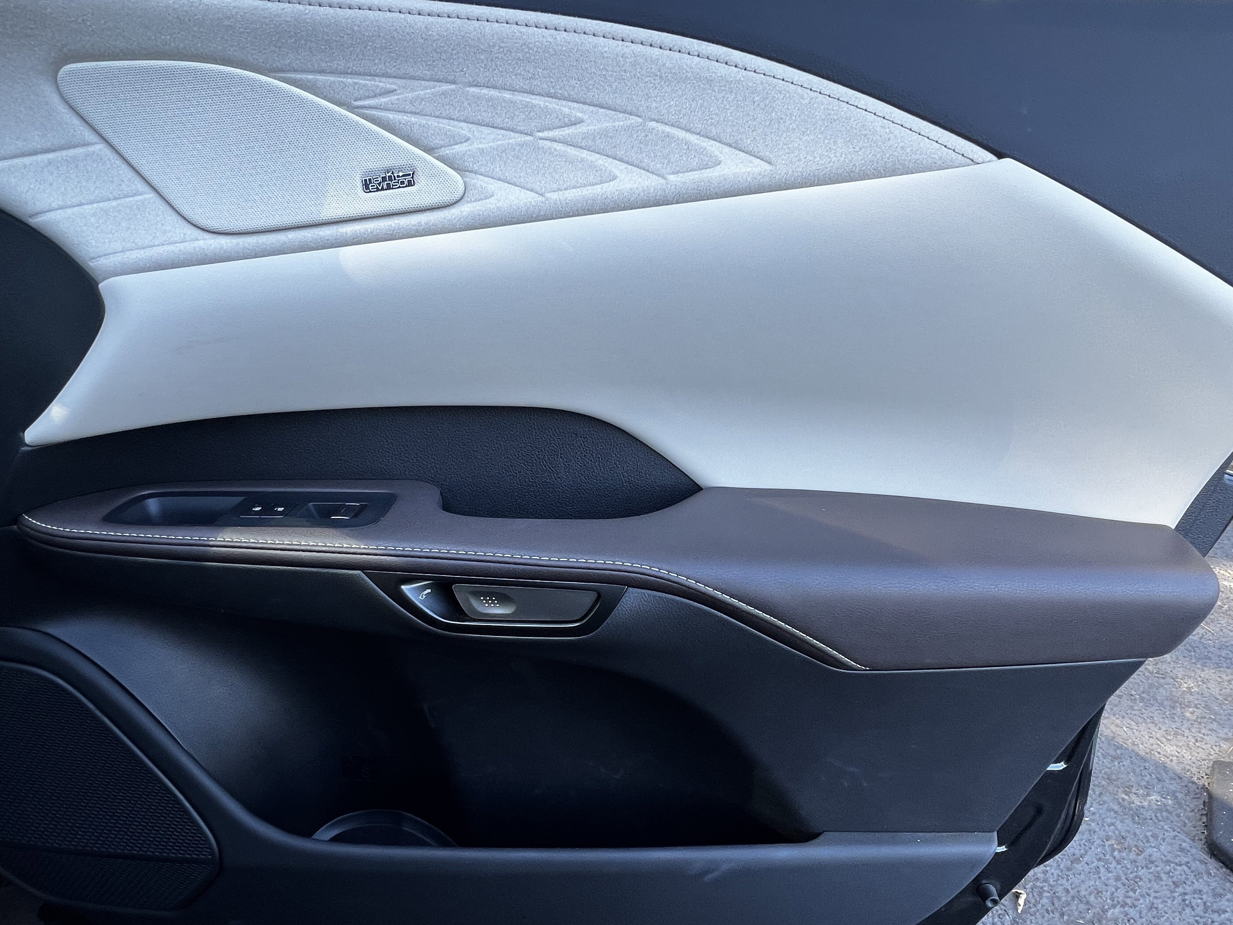 Used 2024 Lexus RX 350 image 42