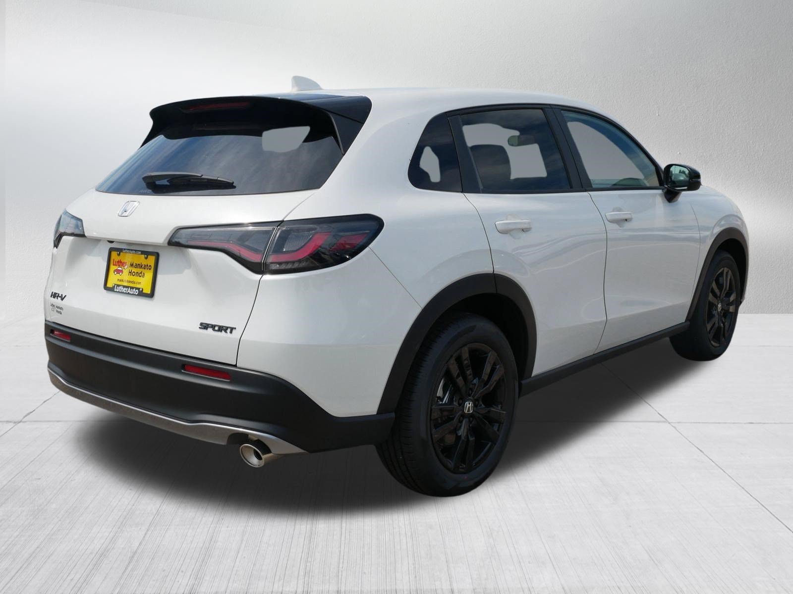 New 2027 Honda HR-V Sport image 4