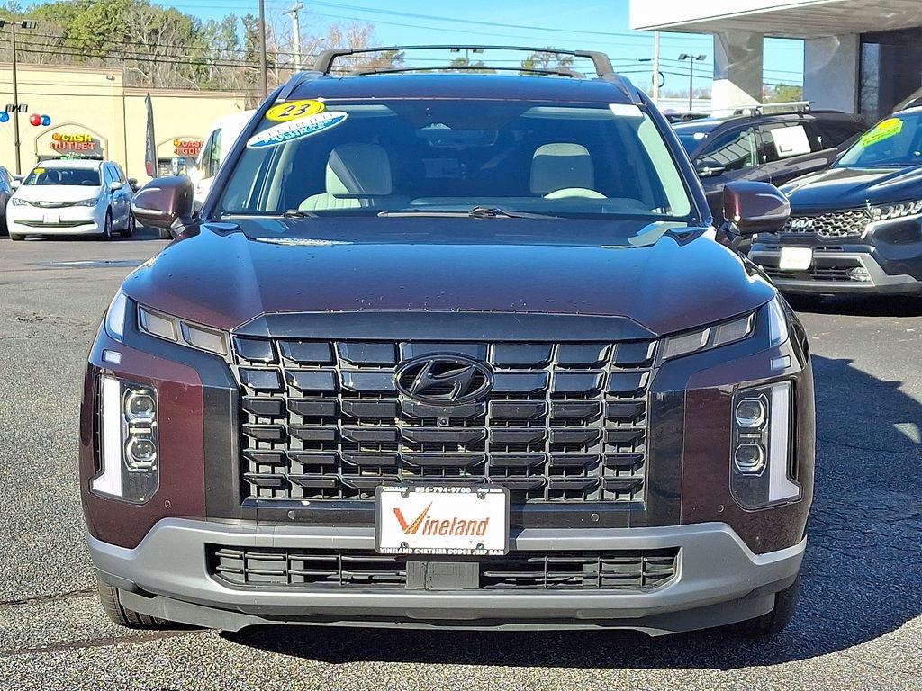 Used 2023 Hyundai Palisade Limited AWD/4WD image 2