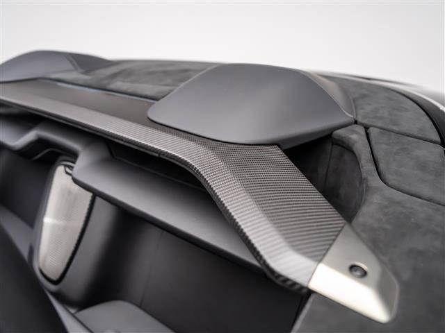 New 2026 Aston Martin Vanquish Convertible RWD image 29