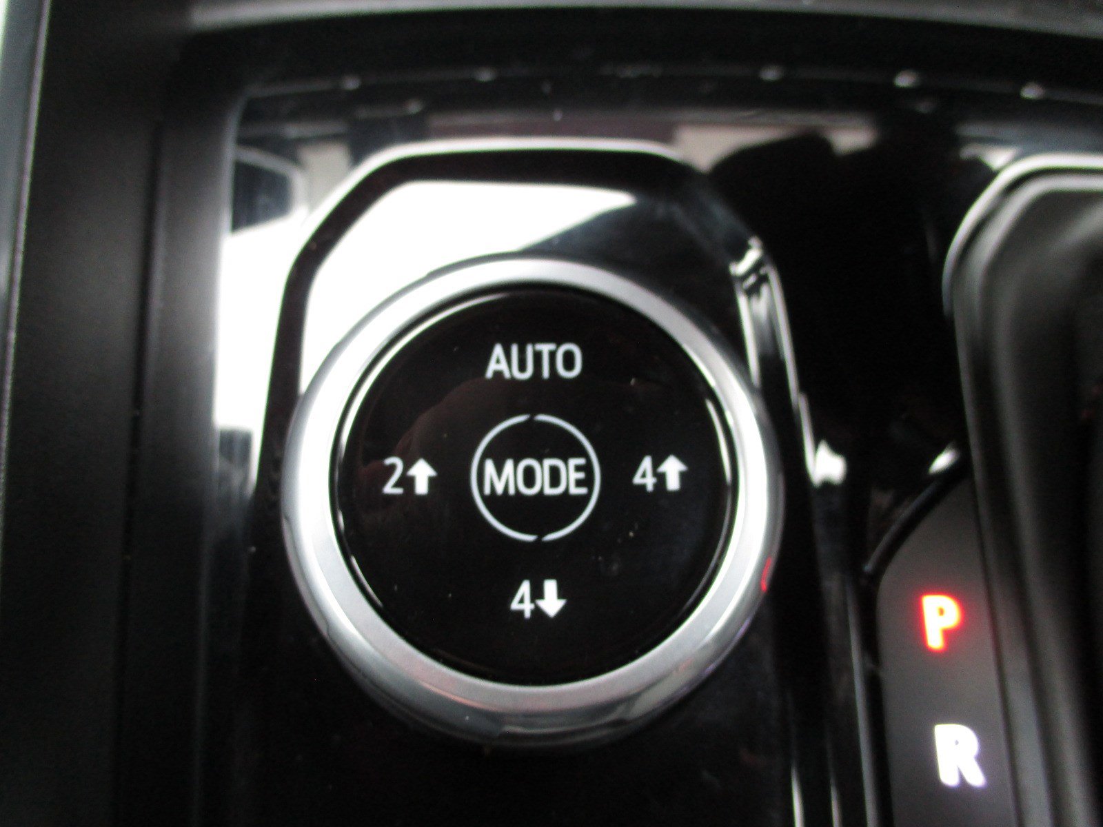 Used 2023 Chevrolet Colorado Z71 w/ Z71 Convenience Package 2 image 19