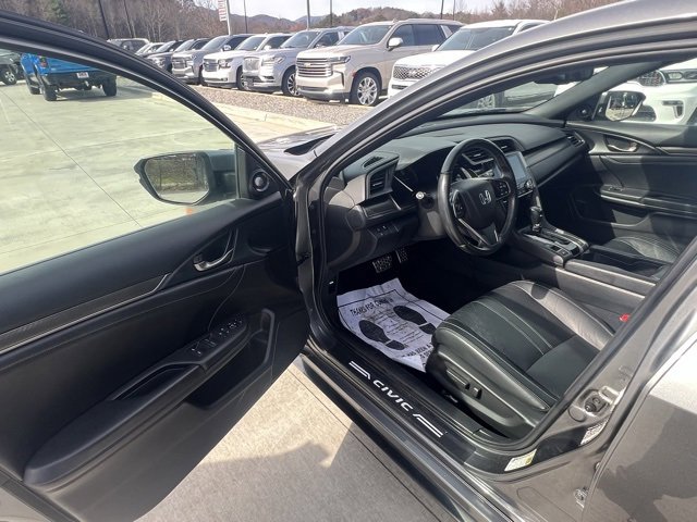 Used 2018 Honda Civic Sport Touring image 9