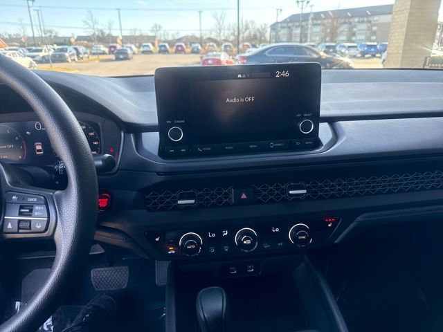 Certified 2025 Honda Accord SE image 14