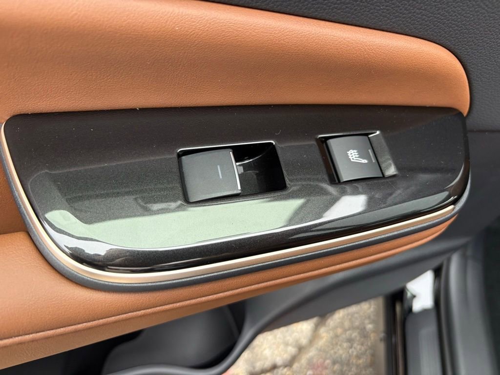 New 2026 Toyota Crown Signia AWD/4WD image 16