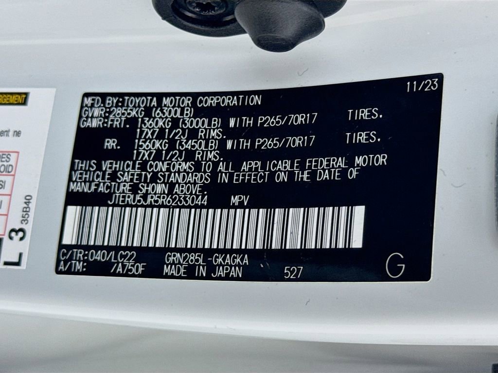 Certified 2024 Toyota 4Runner TRD Off-Road Premium w/ Moonroof Package AWD/4WD image 29