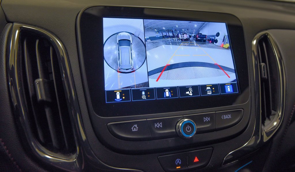 Used 2023 Chevrolet Equinox RS image 29