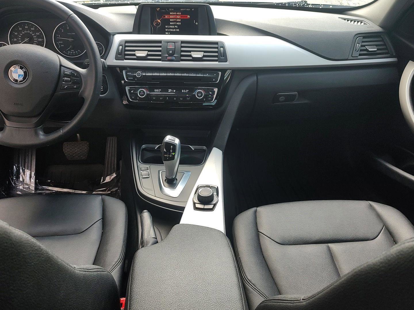 Used 2016 BMW 320i xDrive Sedan image 15