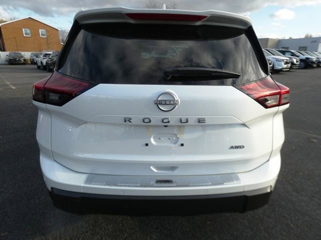 New 2026 Nissan Rogue SV w/ SV Premium Package image 4