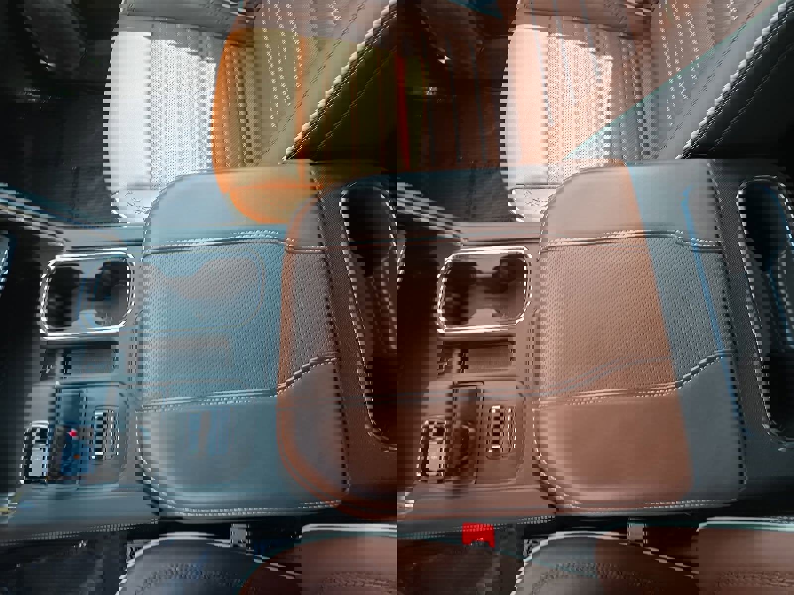 Used 2024 GMC Sierra 1500 Denali Ultimate image 26