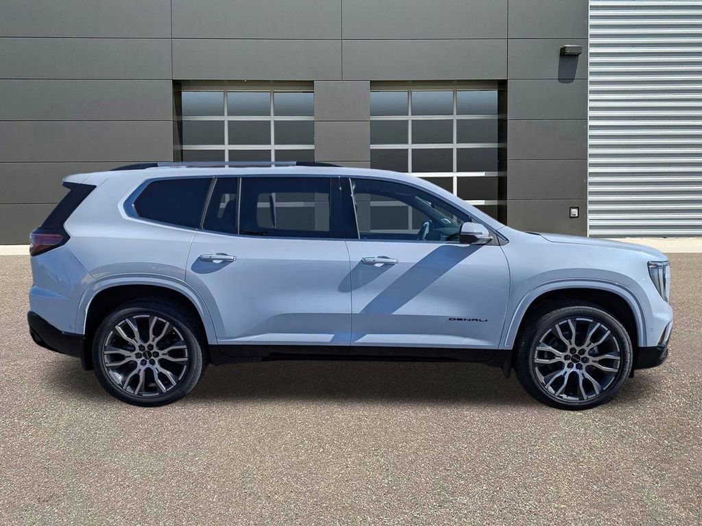 New 2026 GMC Acadia Denali Ultimate AWD/4WD image 4