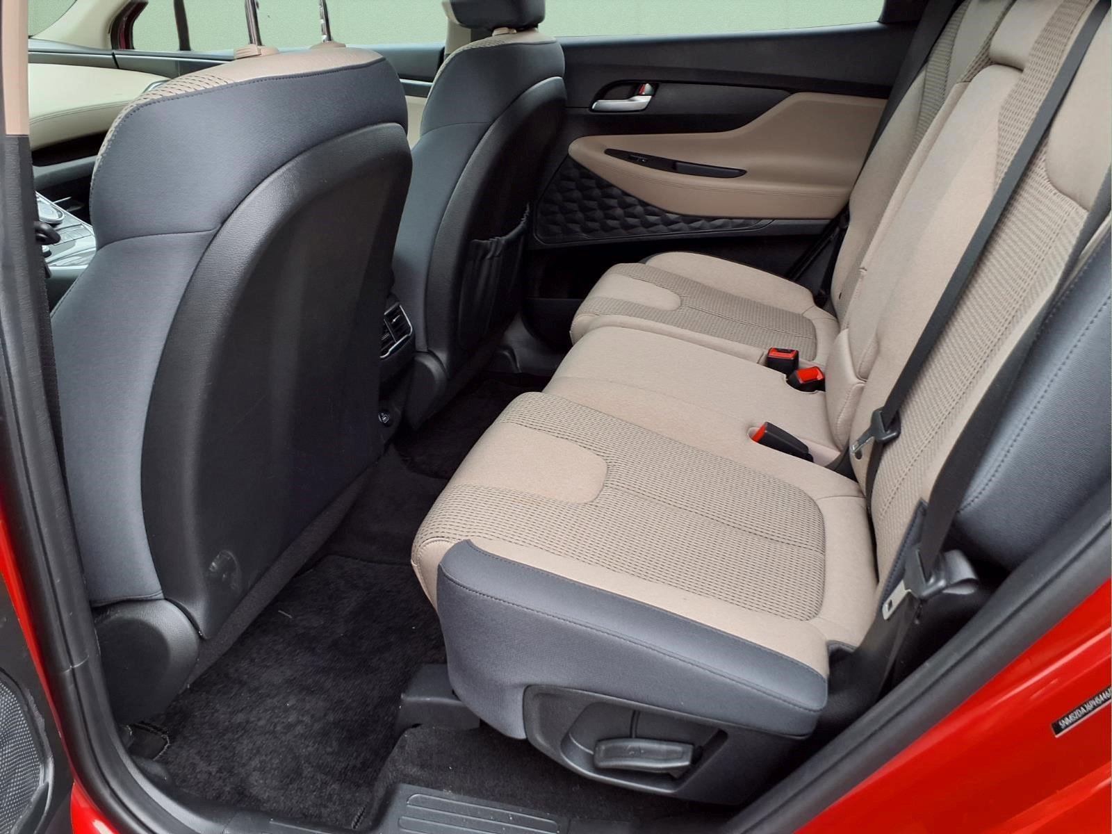 Used 2023 Hyundai Santa Fe SEL AWD/4WD image 17