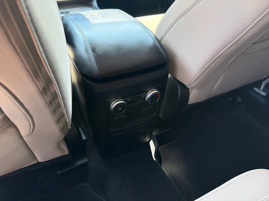 Used 2021 Ford Explorer 2WD image 28