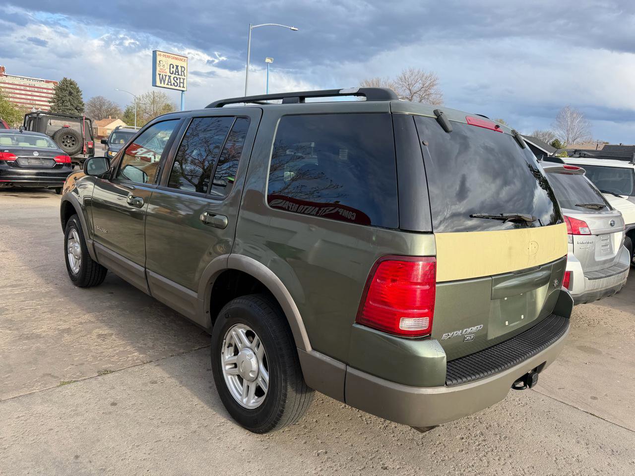 Used 2002 Ford Explorer XLT image 6