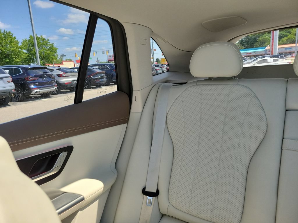 Used 2023 Mercedes-Benz EQE 350+ SUV image 5