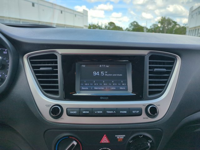 Used 2020 Hyundai Accent SE FWD image 14