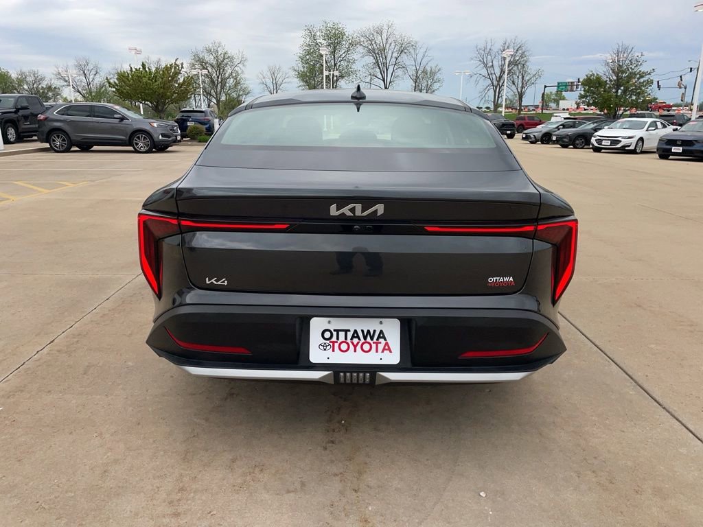 Used 2025 Kia K4 FWD image 6