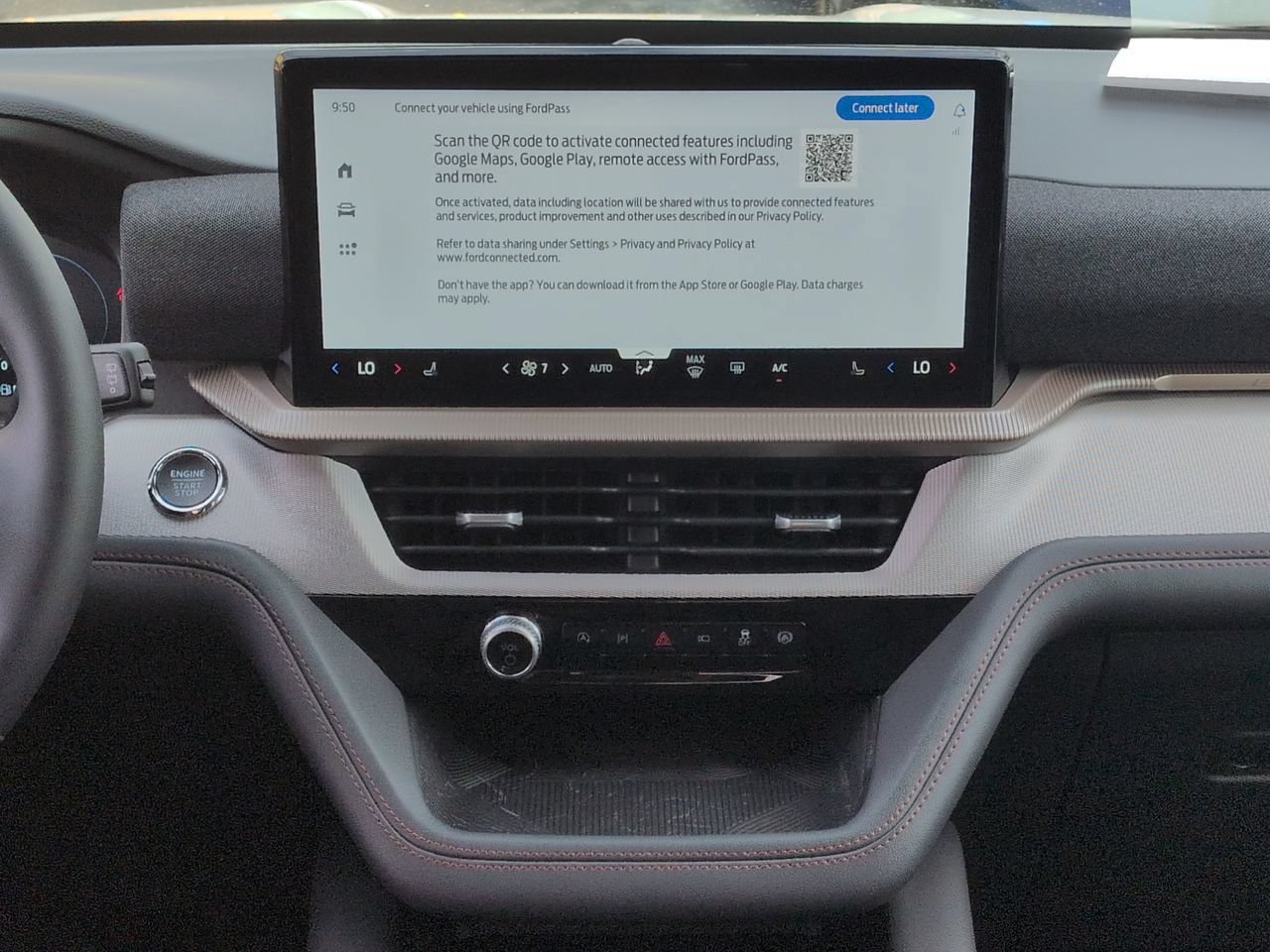 Certified 2025 Ford Explorer Active RWD image 18