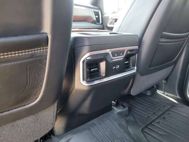 Used 2025 GMC Sierra 2500 Denali Ultimate image 33