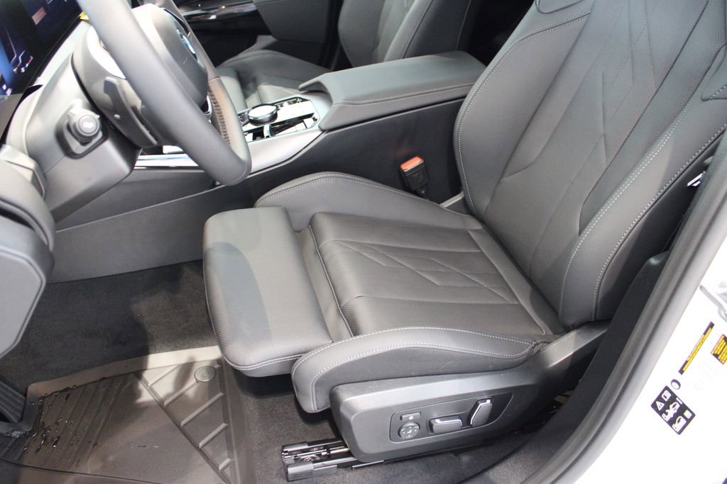 New 2026 BMW X3 xDrive30 w/ Premium Package image 8