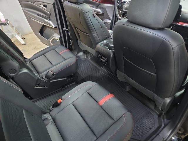 Used 2024 Chevrolet Traverse RS w/ LPO, Floor Liner Package AWD/4WD image 11