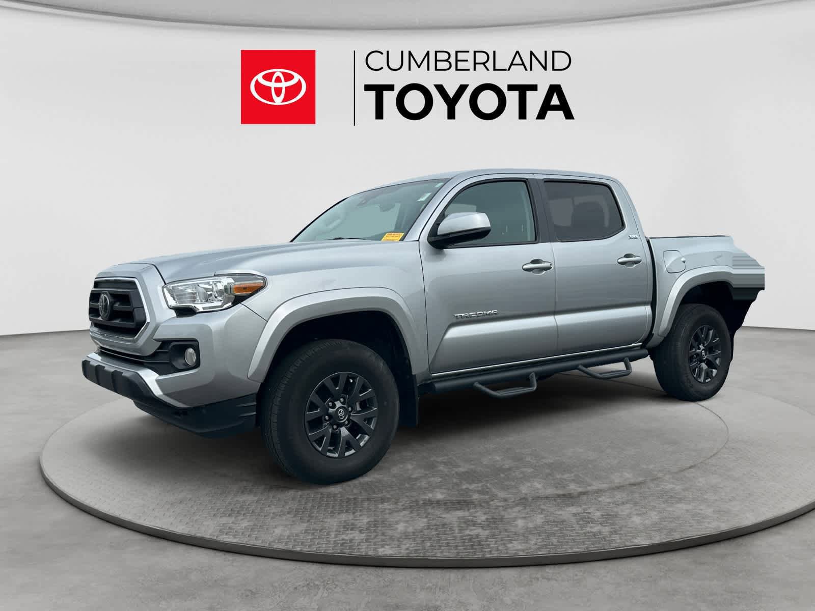 Used 2023 Toyota Tacoma SR5 AWD/4WD image 1