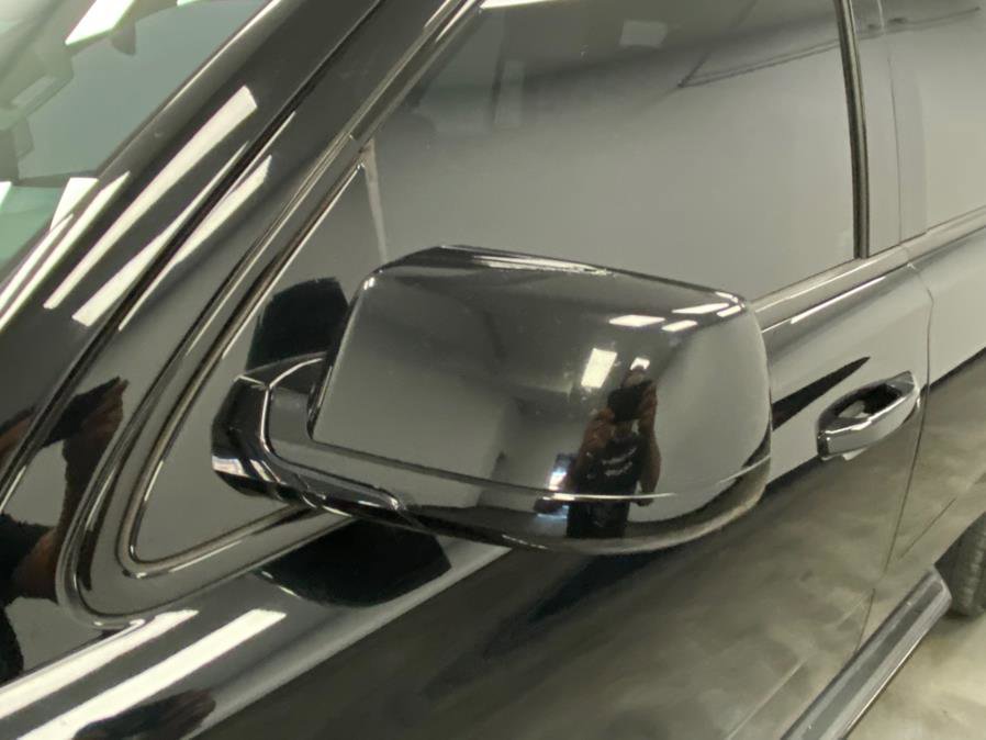 Used 2019 GMC Yukon SLT w/ Graphite Performance Edition image 12