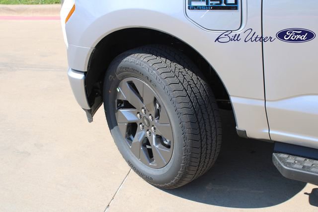 New 2025 Ford F150 Lightning Flash image 5
