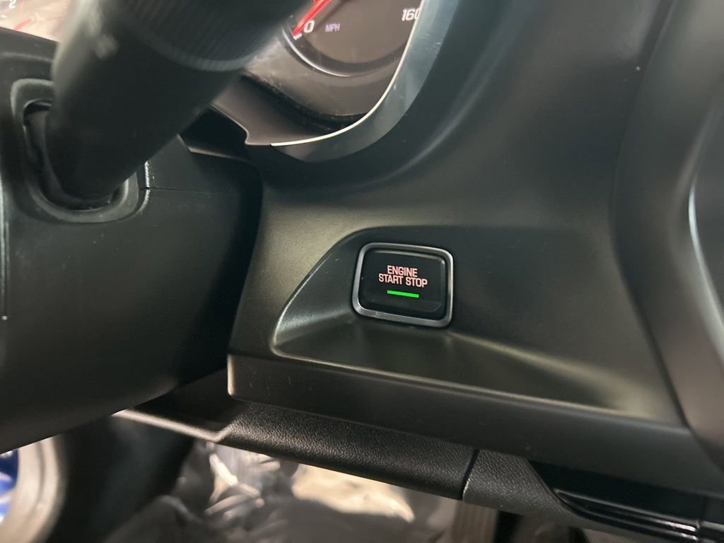 Used 2019 Chevrolet Camaro LT image 38
