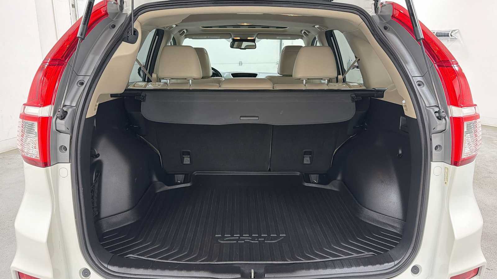 Used 2015 Honda CR-V Touring image 28