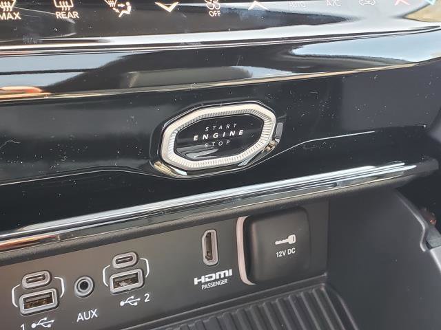 New 2026 Jeep Grand Cherokee Summit w/ Adv Protech Group IV image 13