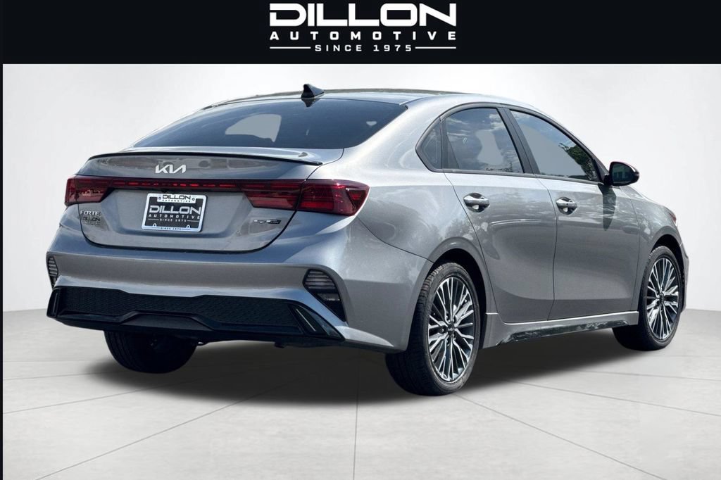 Used 2024 Kia Forte GT-Line w/ GT-Line Premium Package FWD image 4