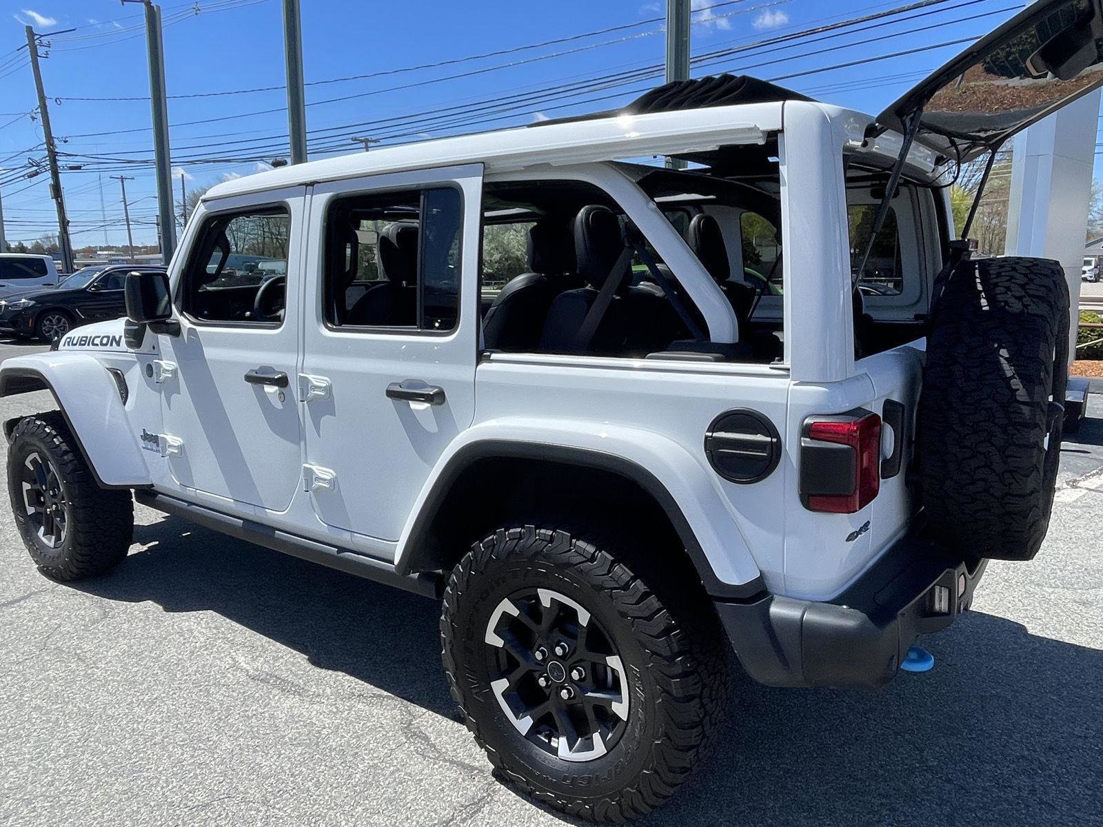 Used 2024 Jeep Wrangler Unlimited Rubicon 4xe AWD/4WD image 6