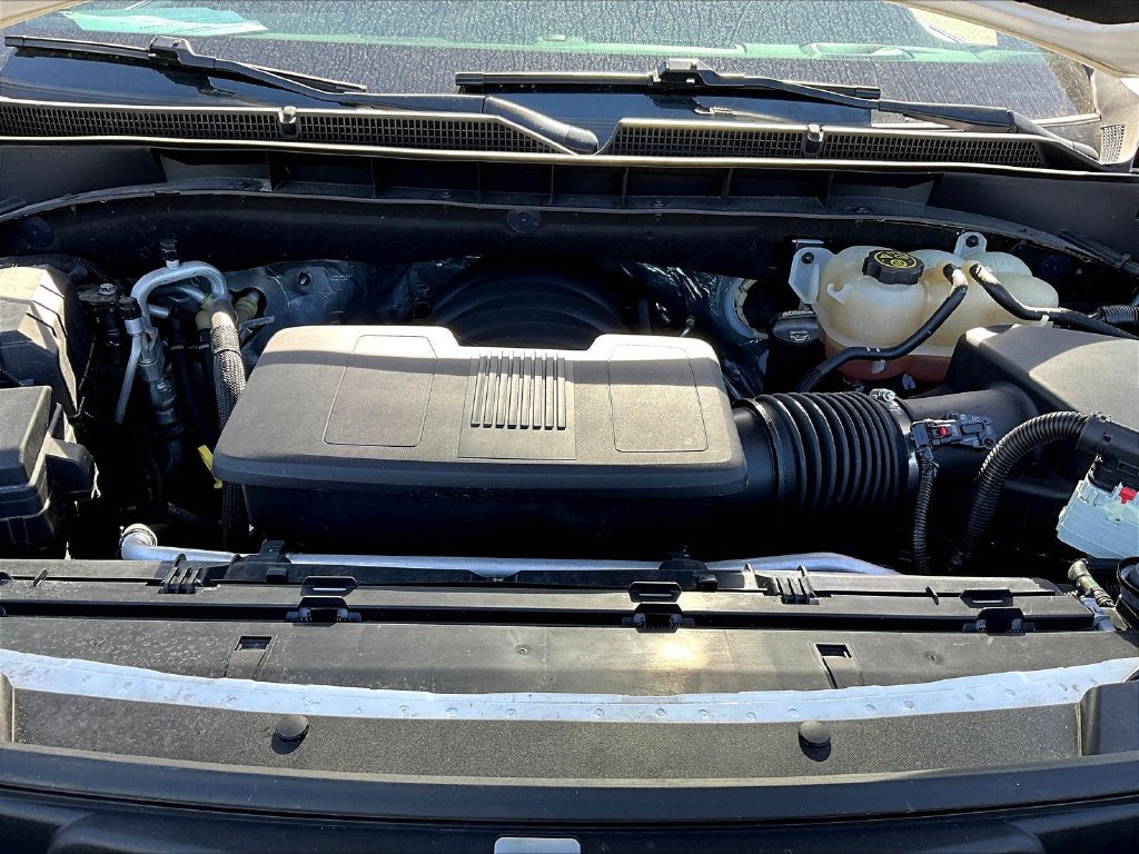 Used 2022 GMC Yukon XL AT4 AWD/4WD image 33