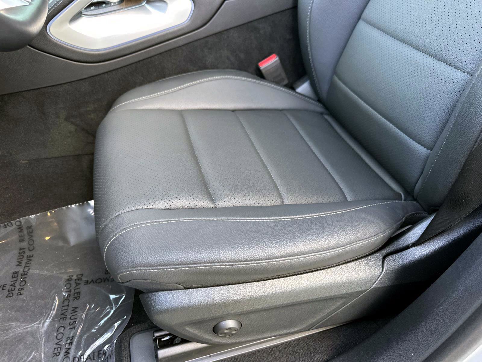 Certified 2025 Mercedes-Benz GLS 450 4MATIC image 20