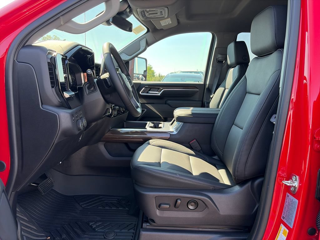 New 2026 Chevrolet Silverado 2500 LT w/ Trail Boss Package AWD/4WD image 13