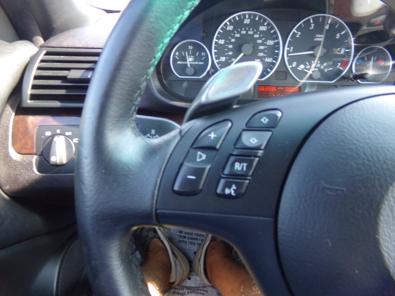 Used 2004 BMW 330Ci Convertible RWD image 55