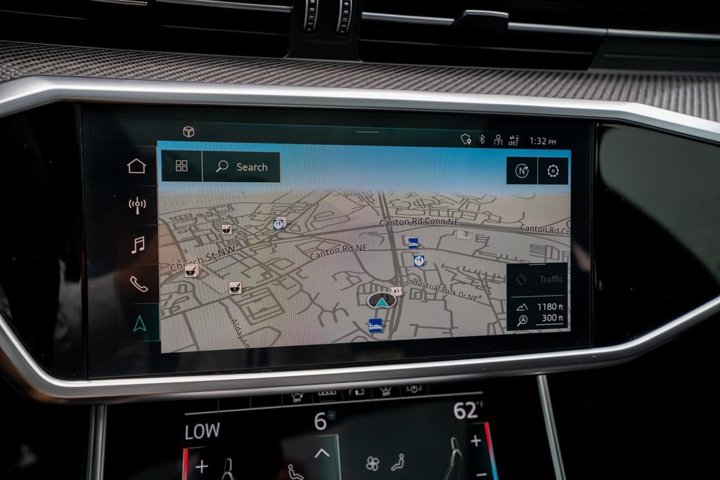 Used 2022 Audi RS 6 AWD/4WD image 44