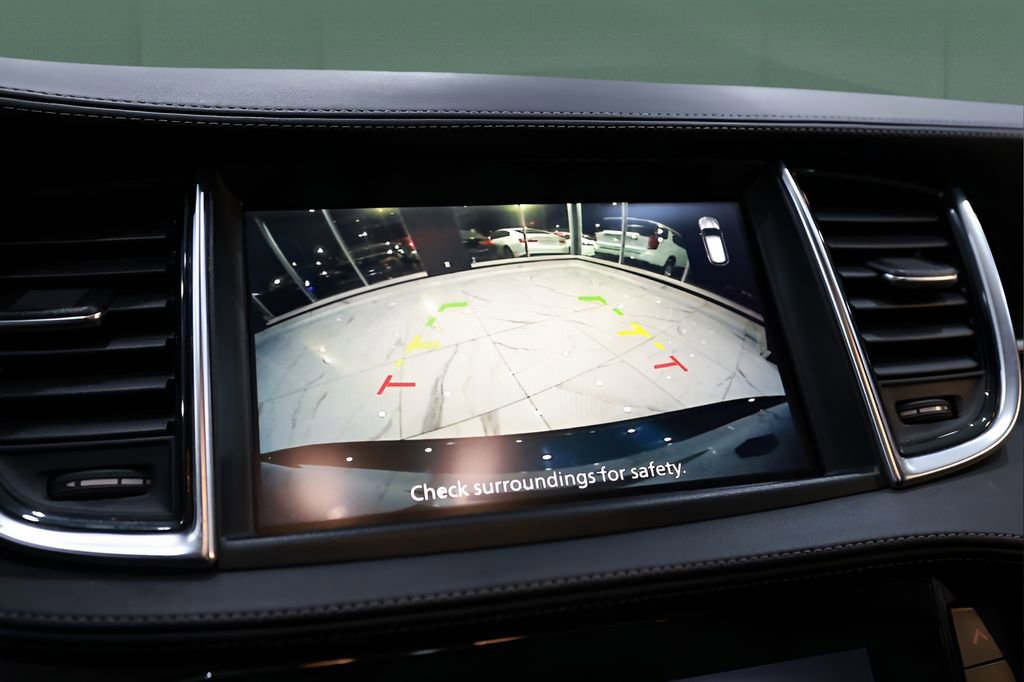 Used 2024 INFINITI QX50 Luxe image 30
