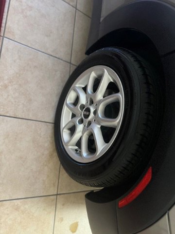 Used 2016 MINI Cooper Clubman image 11