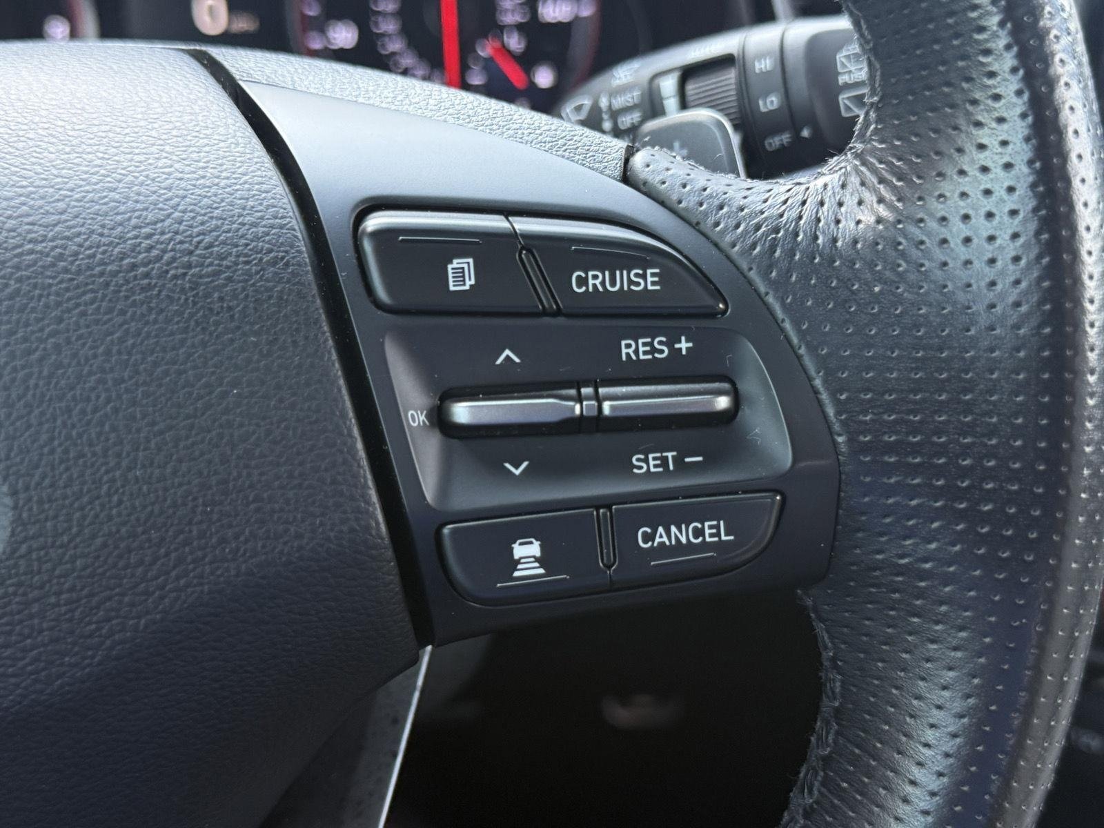 Used 2020 Hyundai Veloster Turbo Ultimate FWD image 31