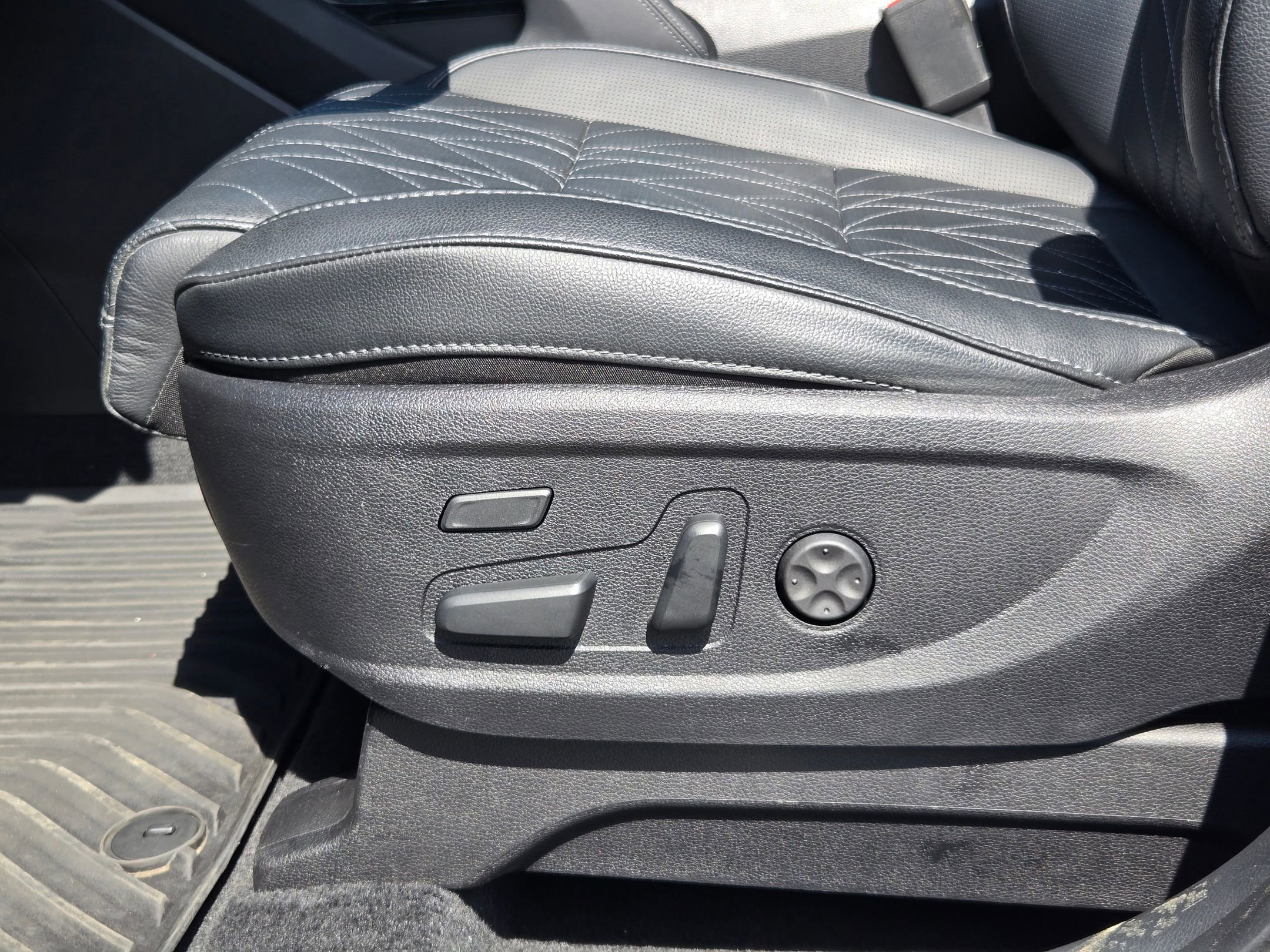 Used 2024 Kia Telluride SX X-Line image 23