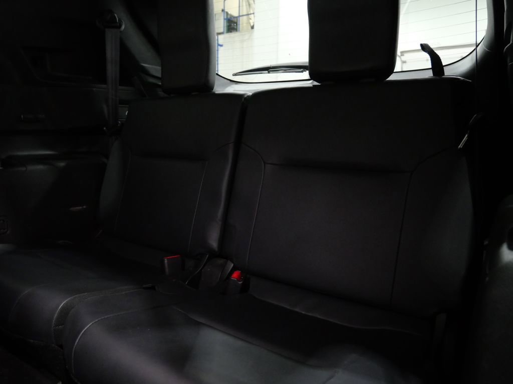 Used 2024 Mitsubishi Outlander SE AWD/4WD image 25