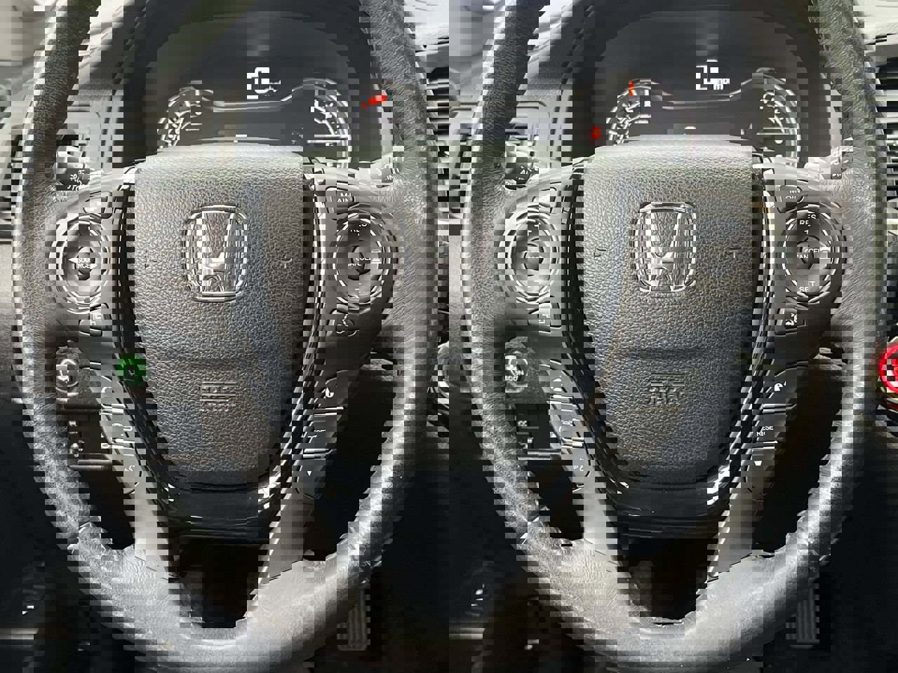 Used 2018 Honda Pilot Elite image 16