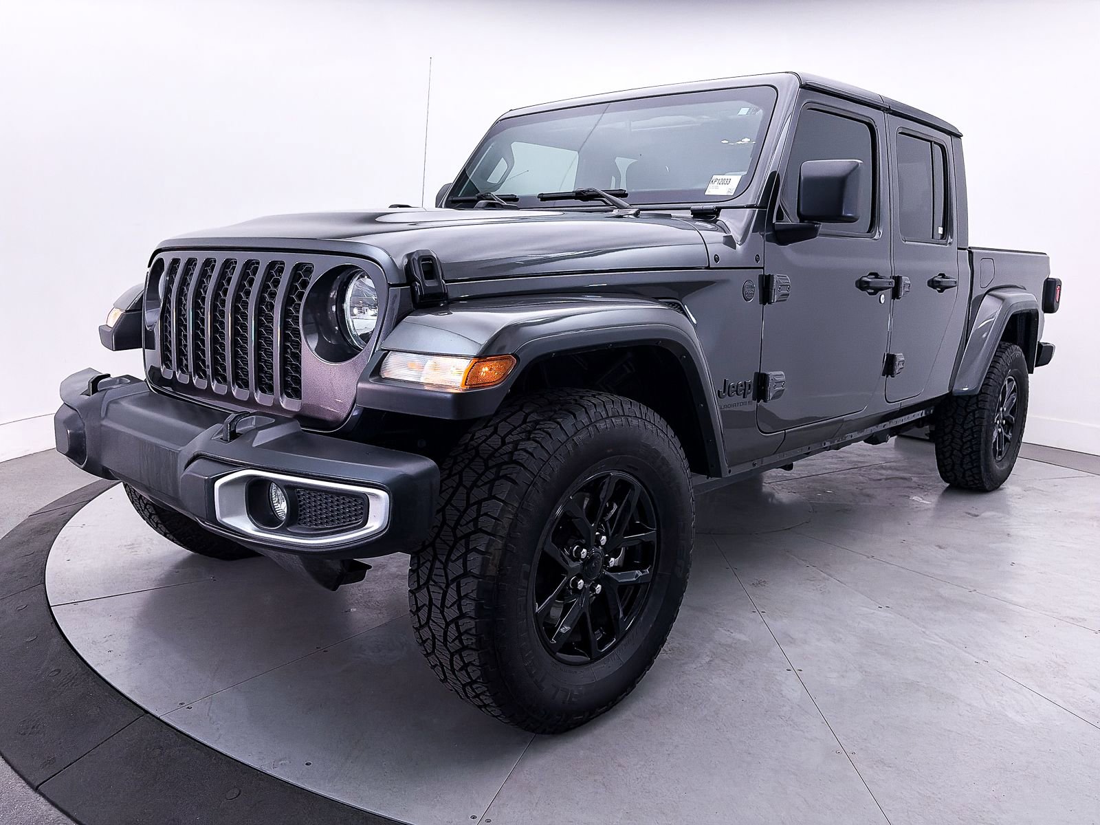 Used 2023 Jeep Gladiator Sport AWD/4WD image 9