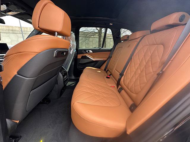 New 2026 BMW X5 xDrive50e AWD/4WD image 5