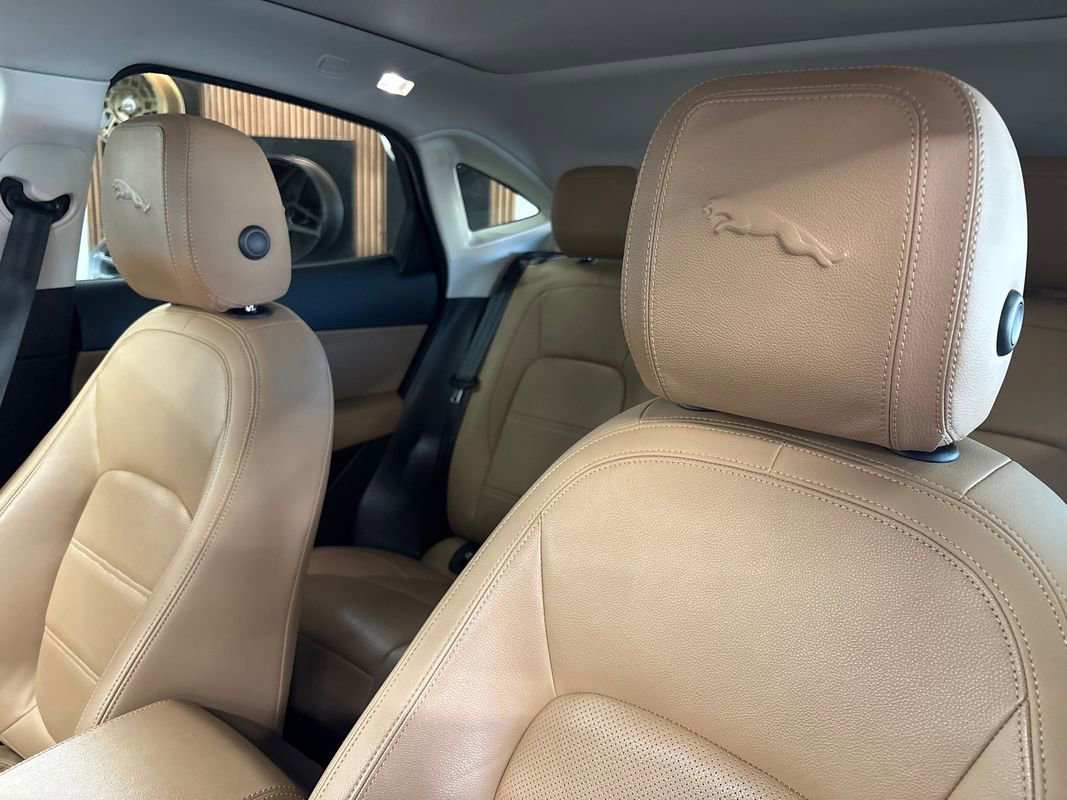 Used 2021 Jaguar E-PACE SE image 23