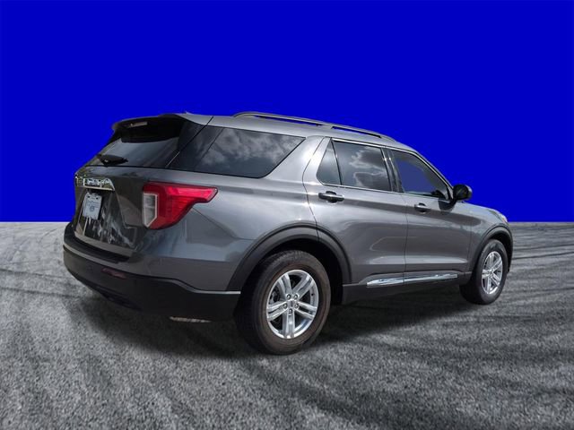 Certified 2023 Ford Explorer XLT image 4