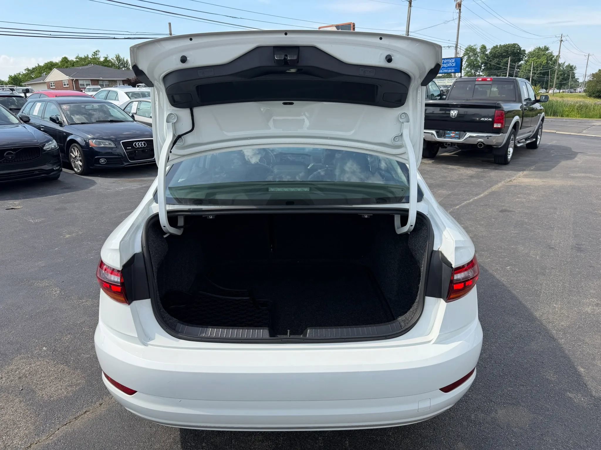Used 2019 Volkswagen Jetta S FWD image 33